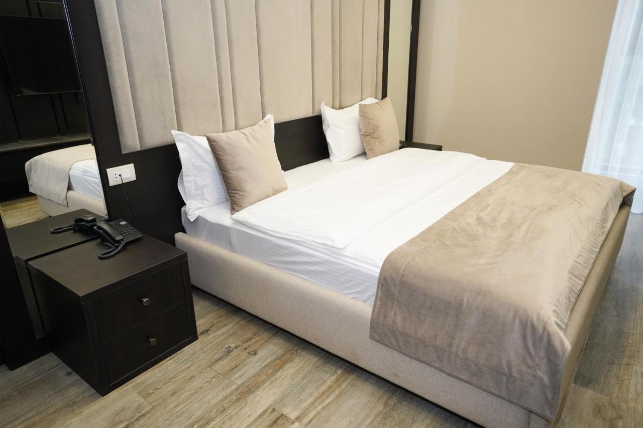 Soho Hotel City Centre Yerevan Ngoại thất bức ảnh