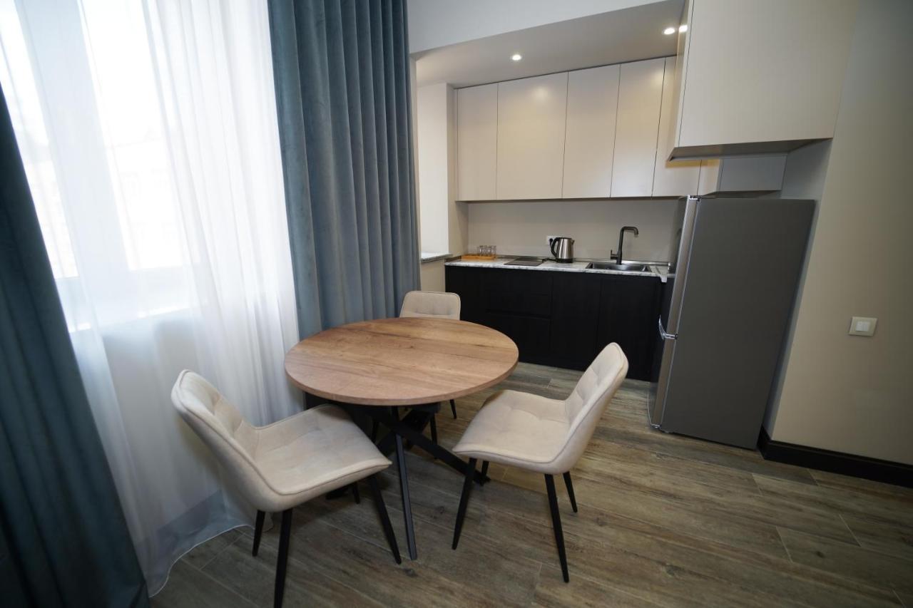 Soho Hotel City Centre Yerevan Ngoại thất bức ảnh