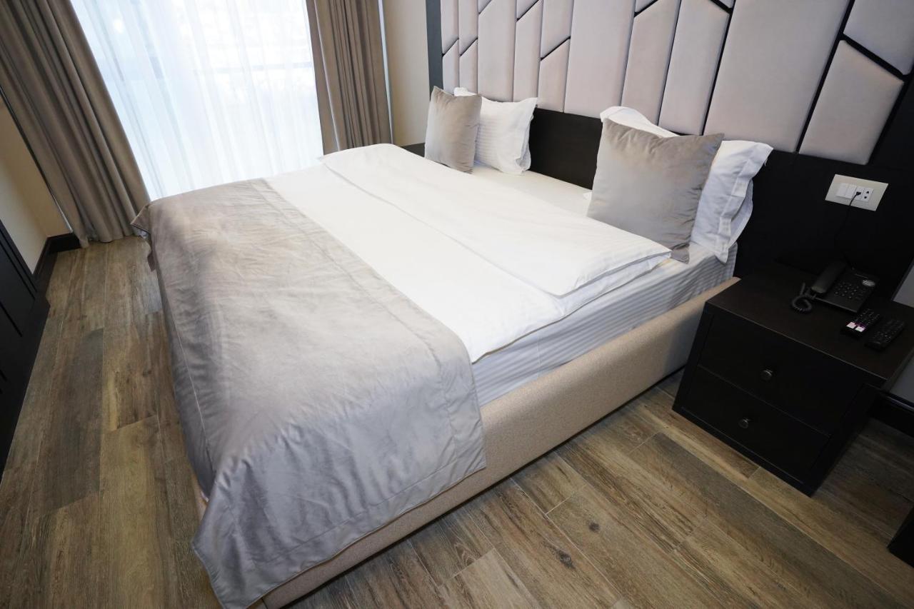 Soho Hotel City Centre Yerevan Ngoại thất bức ảnh